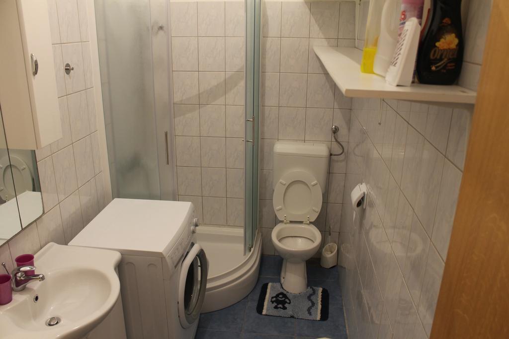 Apartment Nera พูลา ภายนอก รูปภาพ